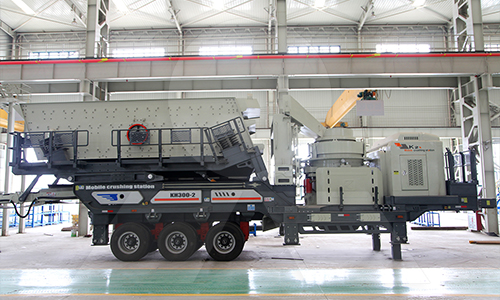 Blue Stone Mobile Crushing Station: A Powerful Tool for Mine Crushing